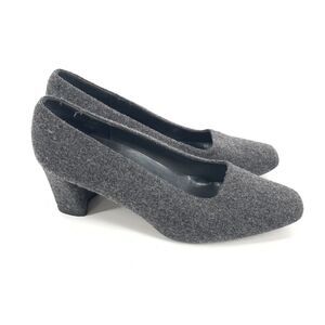 Vintage Parade Collection Tweed Fabric Covered Block High Heels Pumps Sz 8 Gray